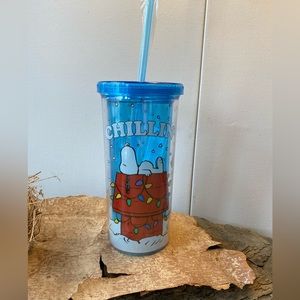 Snoopy Peanuts “Chill’in” Tumbler Travel Mug Holiday Christmas